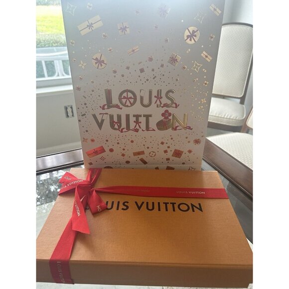 🔥NEW LOUIS VUITTON Silk Bejeweled Square Scarf ✨HOT GIFT❤️ GERNADINE Box / Bag - Picture 11 of 11